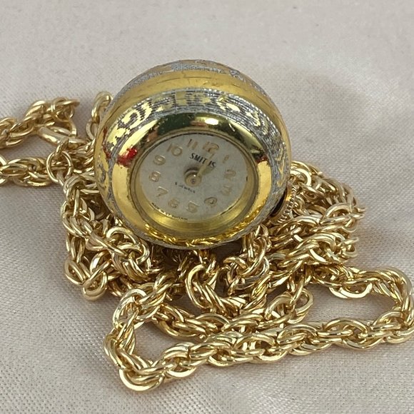 Vintage Mechanical Ladies Smith Orb Pendant Watch - Picture 7 of 7